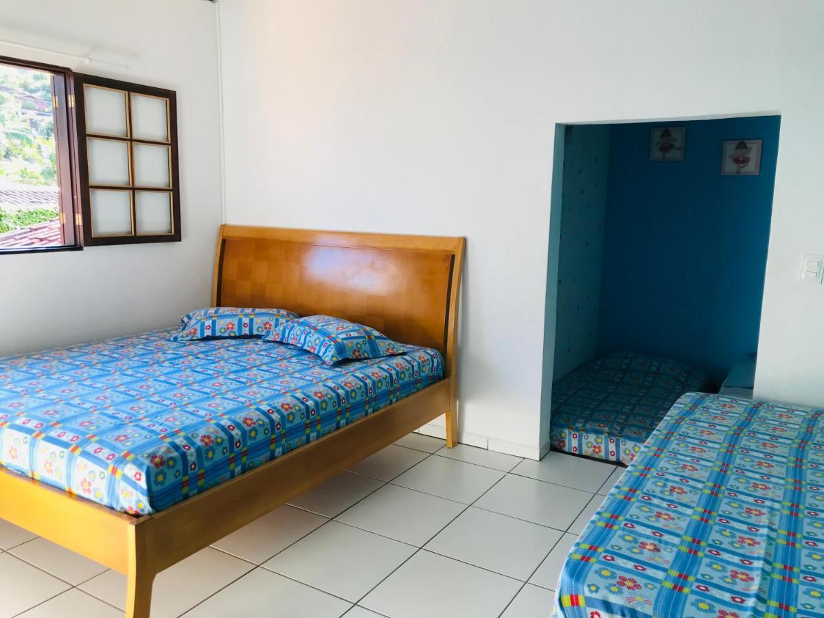 Casa No Centro Da Ilhabela - Vila - Sp Luaran gambar