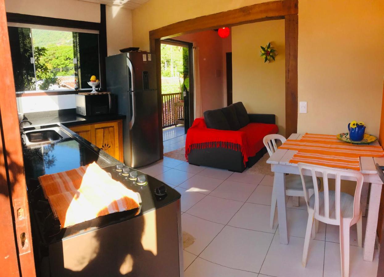 Casa No Centro Da Ilhabela - Vila - Sp Luaran gambar